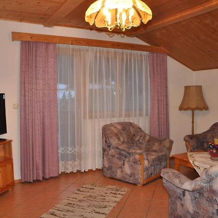 Haus Goldeck Lägenhet Lermoos Exteriör bild