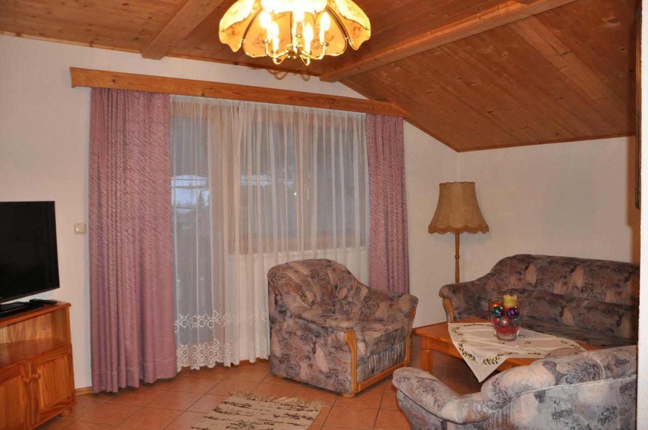 Haus Goldeck Lägenhet Lermoos Exteriör bild